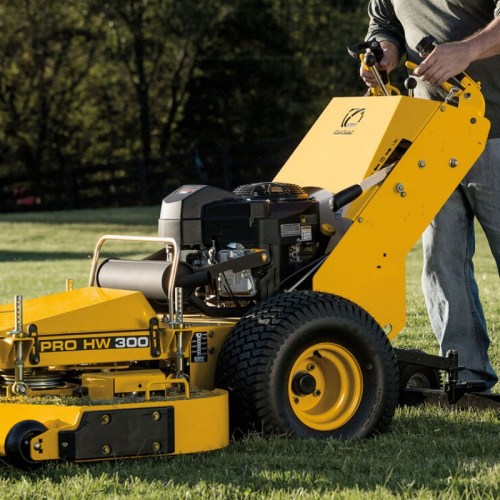 Cub-Cadet_ProHW354_env04